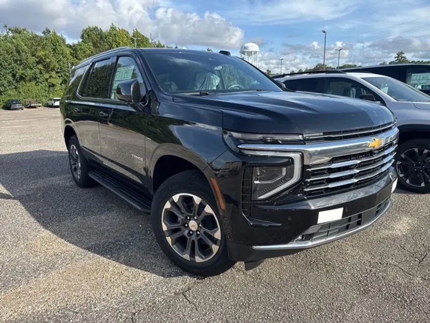 2026 Chevrolet Tahoe LT photo 1