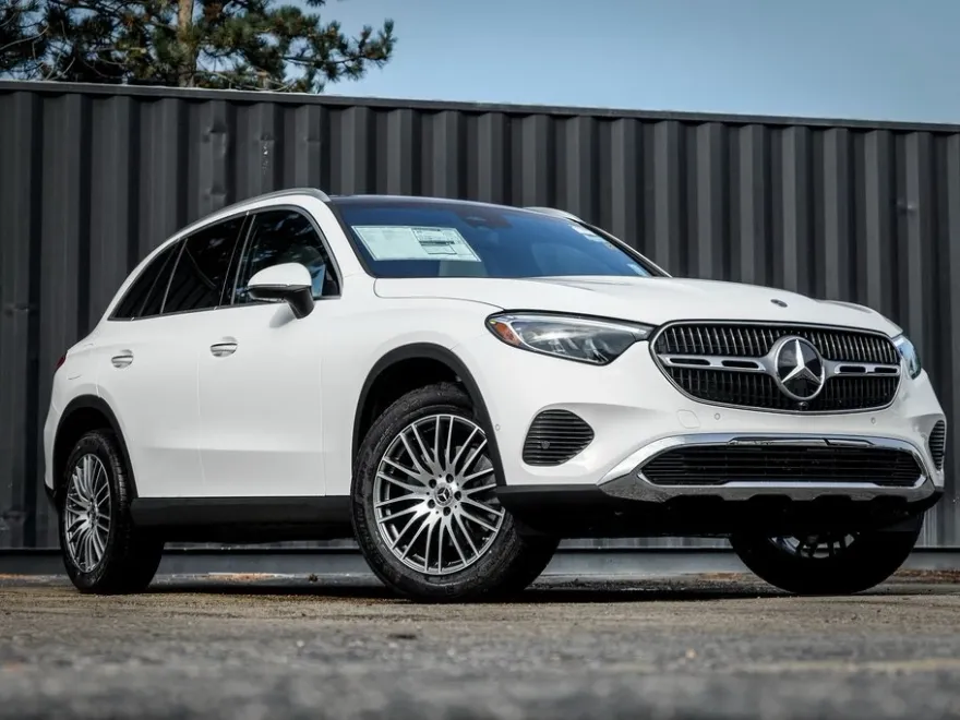2026 Mercedes Benz GLC 300 4MATIC photo 1