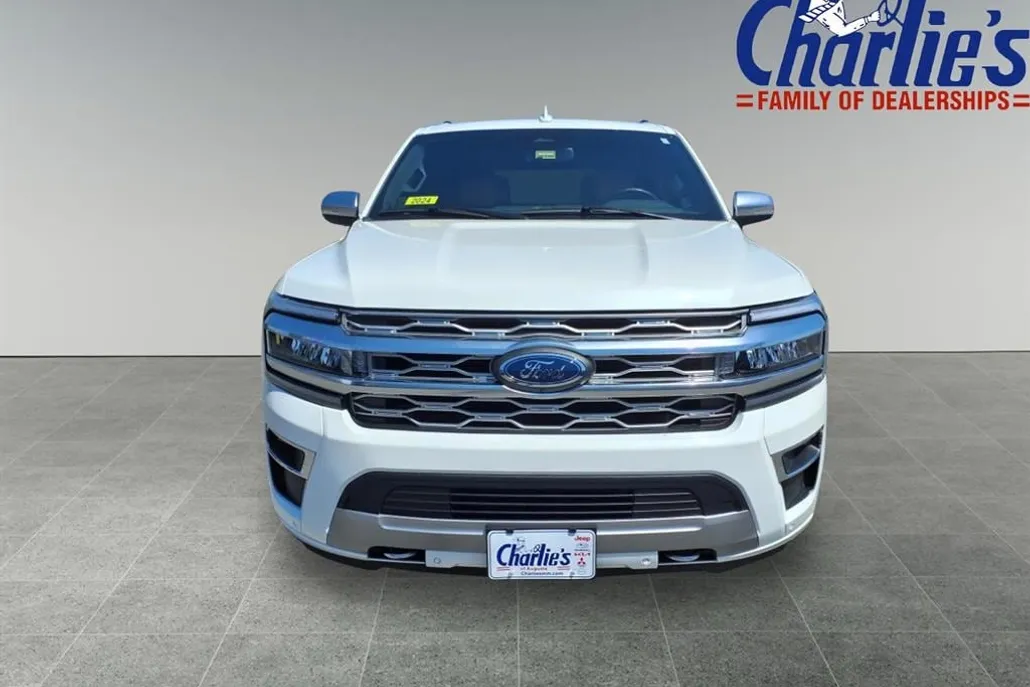 2024 Ford Expedition Platinum photo 1