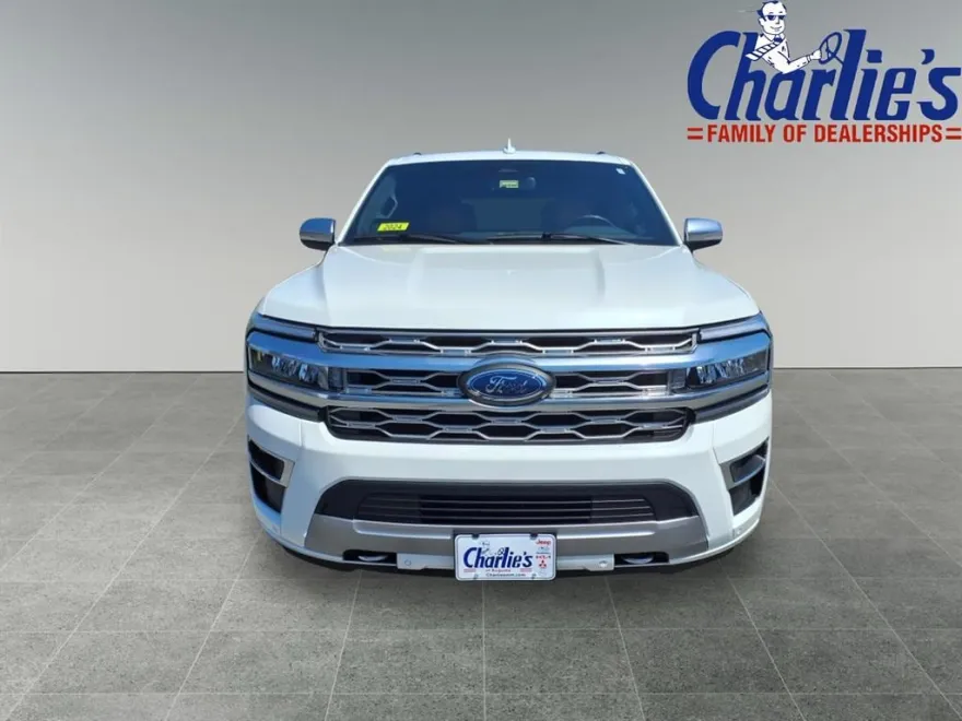 2024 Ford Expedition Platinum photo 1