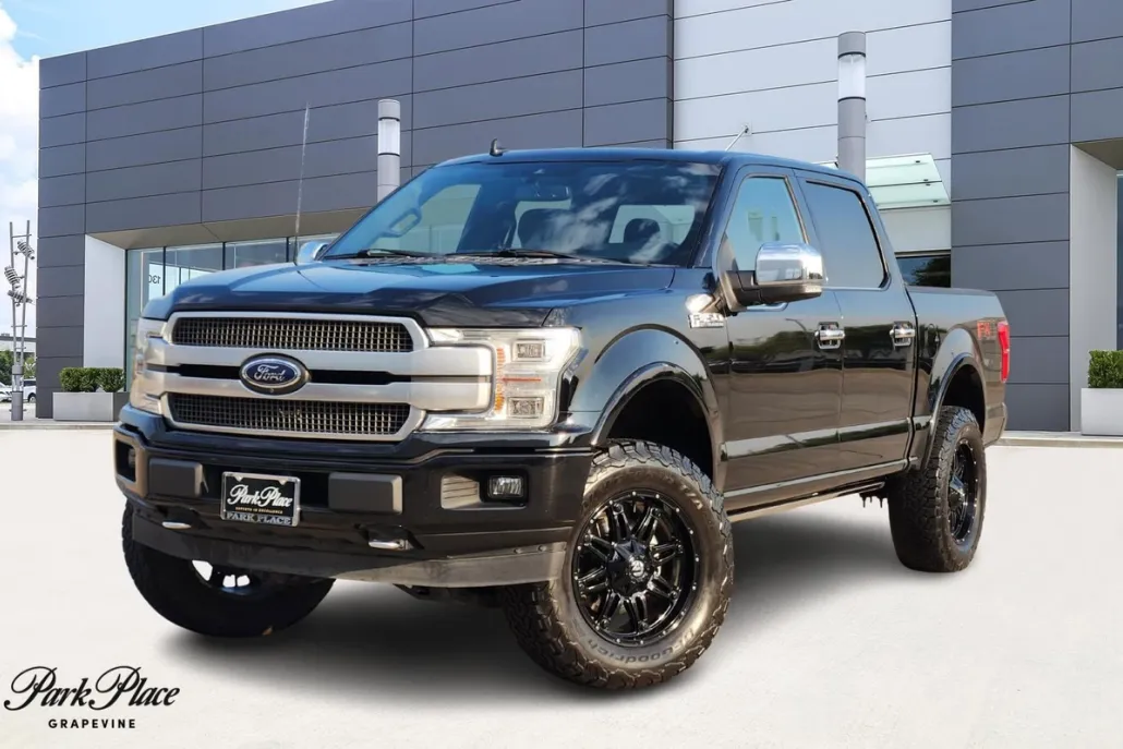 2018 Ford F-150 Platinum photo 1