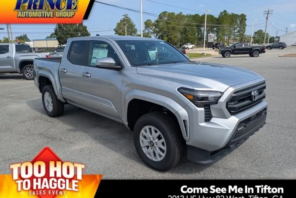2025 Toyota Tacoma 4x4 SR5 photo 1