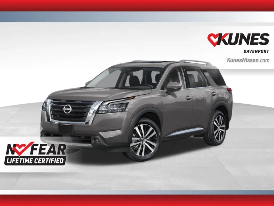 2025 Nissan Pathfinder Platinum photo 1