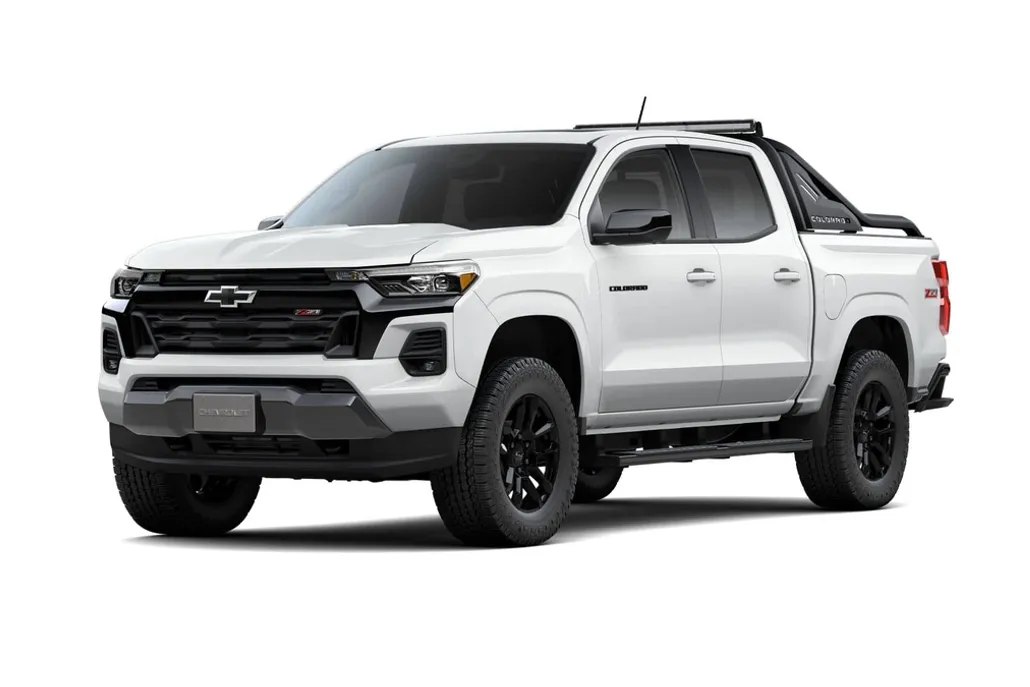 2025 Chevrolet Colorado Z71 photo 1