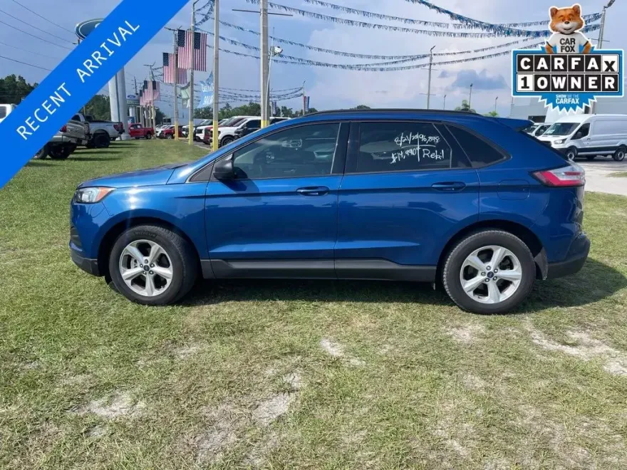 2020 Ford Edge SE photo 1