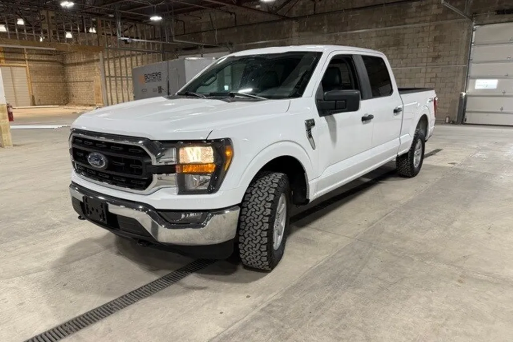 2023 Ford F-150 XLT photo 1
