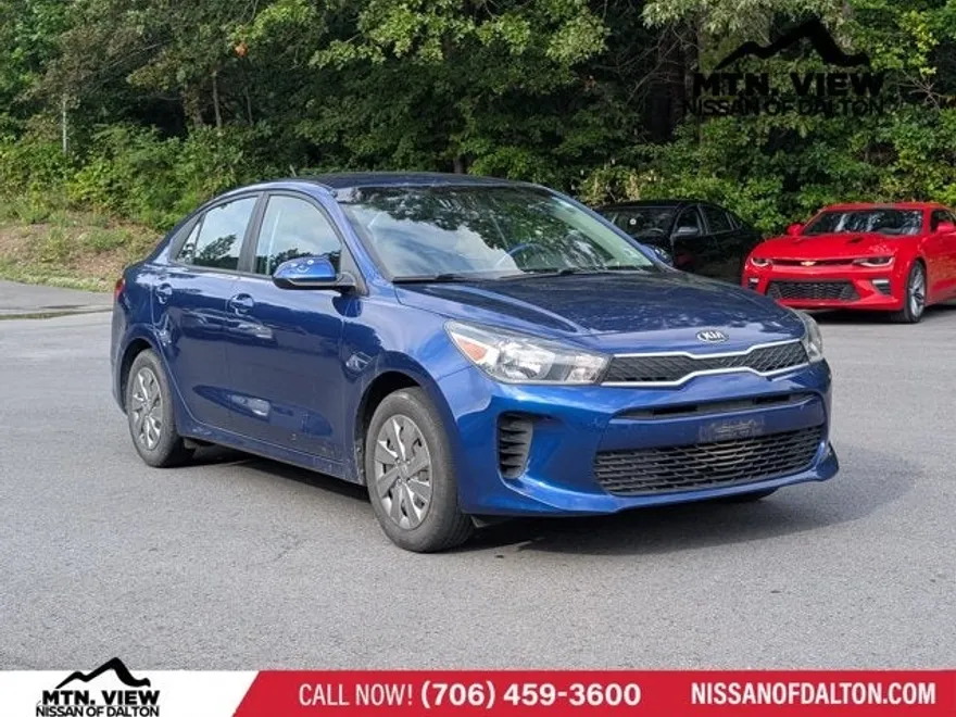 2019 Kia Rio S photo 1