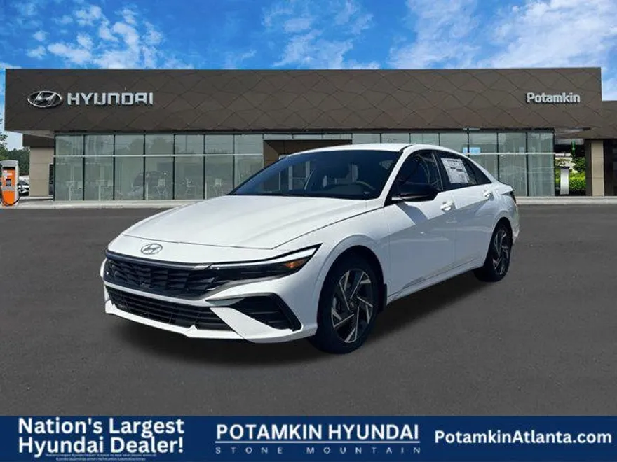 2025 Hyundai Elantra SEL Sport photo 1