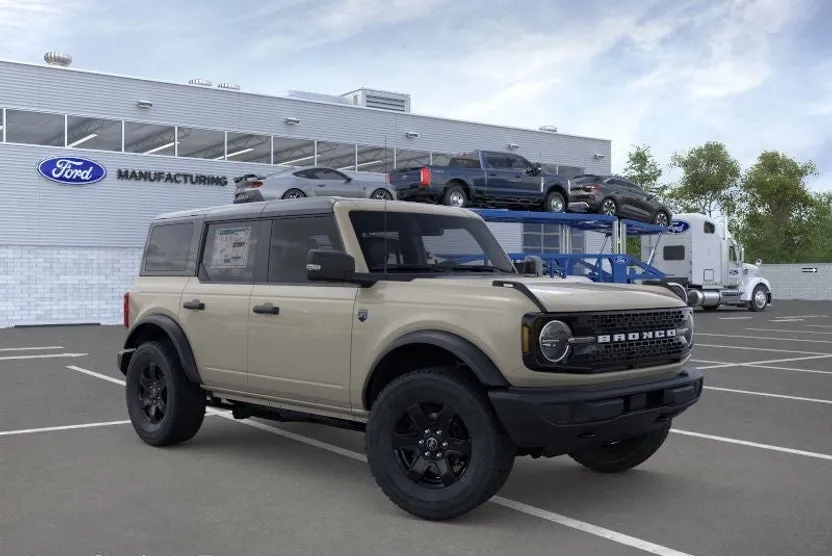 2025 Ford Bronco Big Bend photo 1