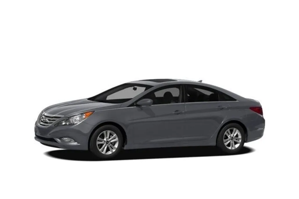 2013 Hyundai Sonata SE photo 1