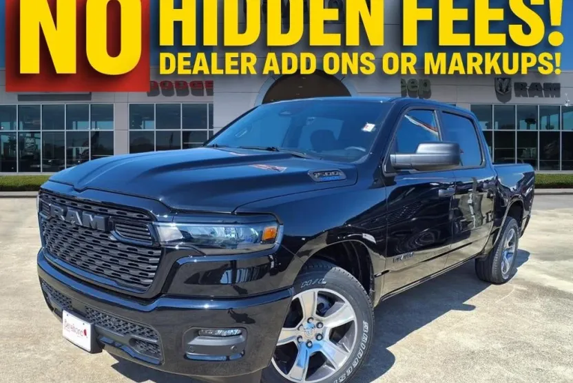 2025 Ram 1500 Tradesman photo 1