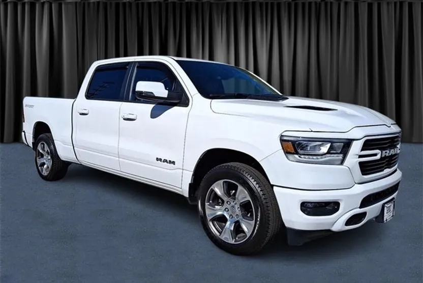 2023 Ram 1500 Laramie photo 1