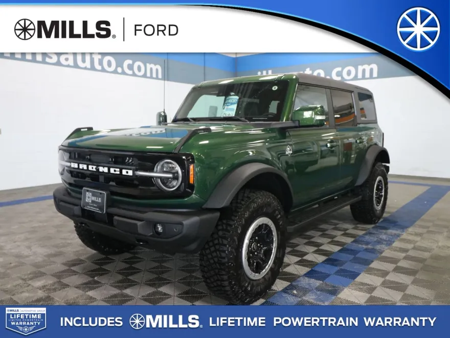 2024 Ford Bronco Outer Banks photo 1