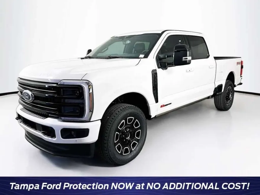2025 Ford F-350 Platinum photo 1