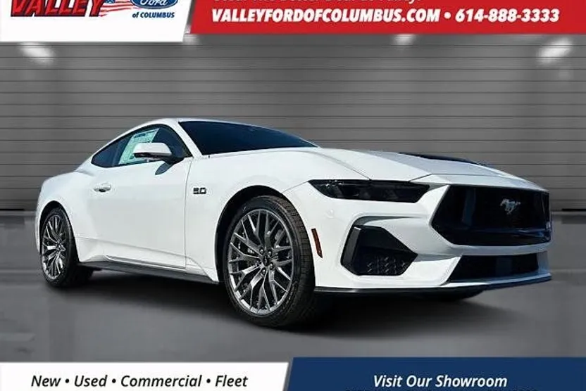 2025 Ford Mustang GT Premium photo 1