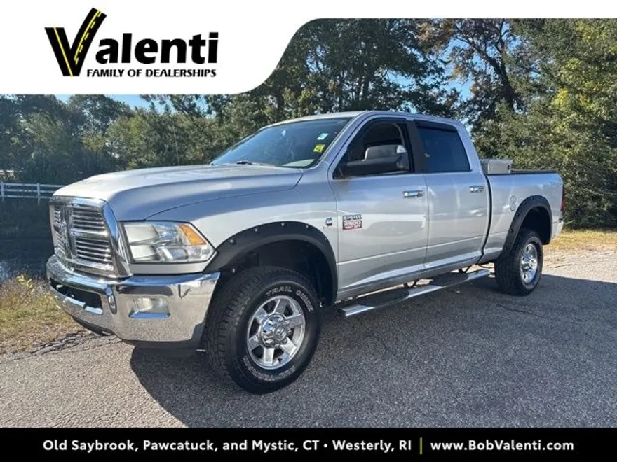 2010 Dodge Ram SLT photo 1