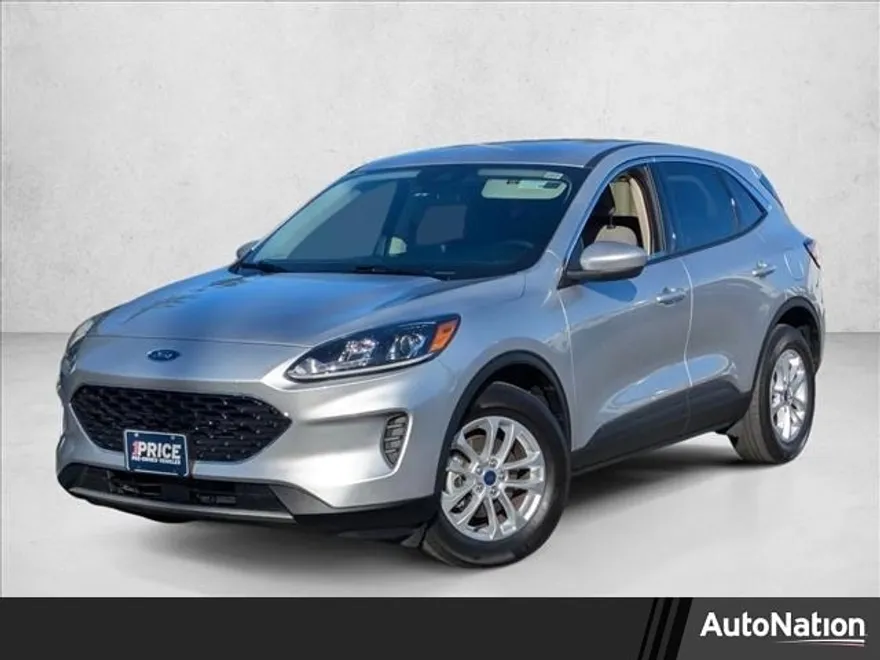 2020 Ford Escape SE photo 1