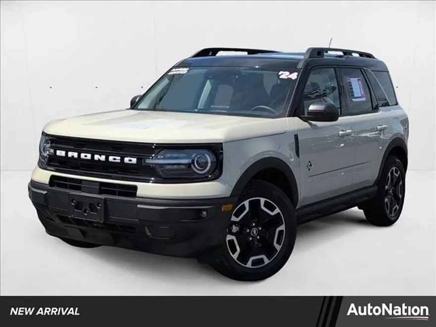2024 Ford Bronco Sport Outer Banks photo 1