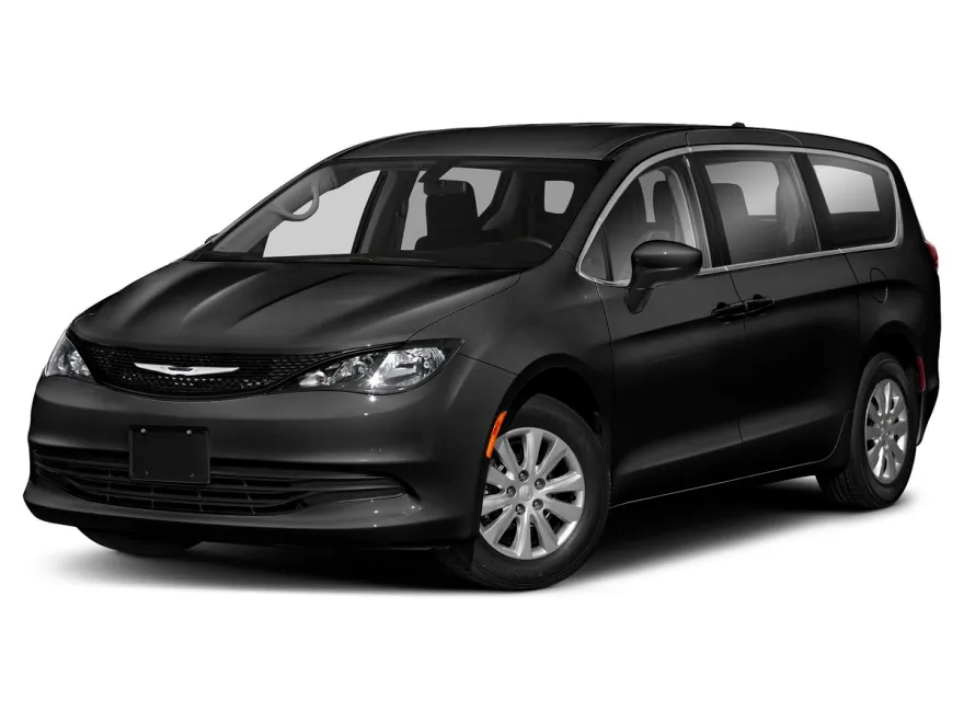 2020 Chrysler Voyager LX photo 1