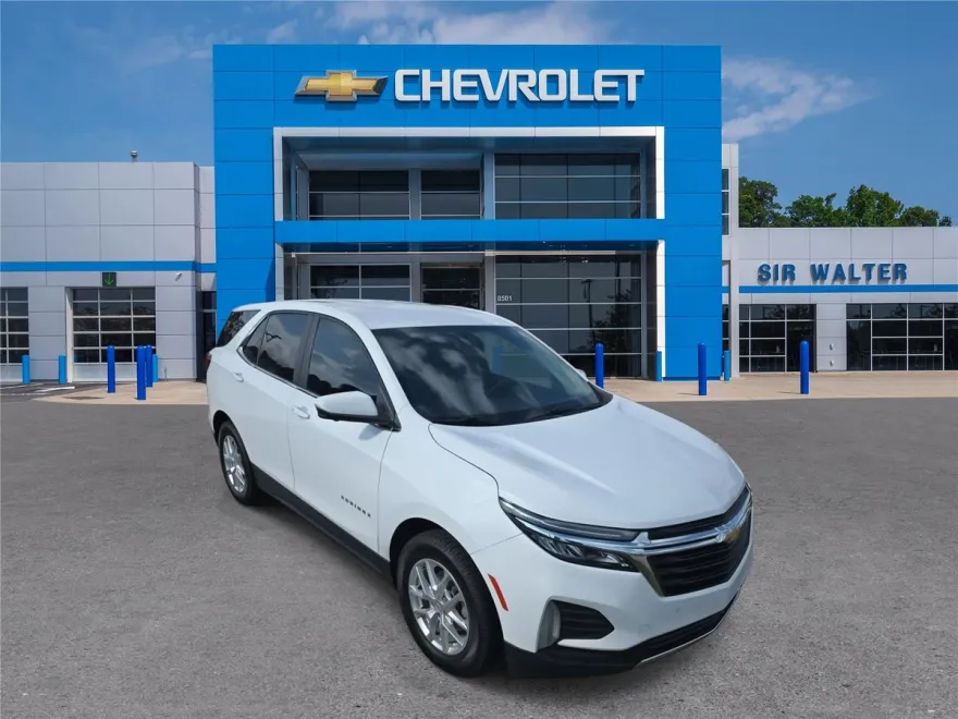 2022 Chevrolet Equinox LT photo 1