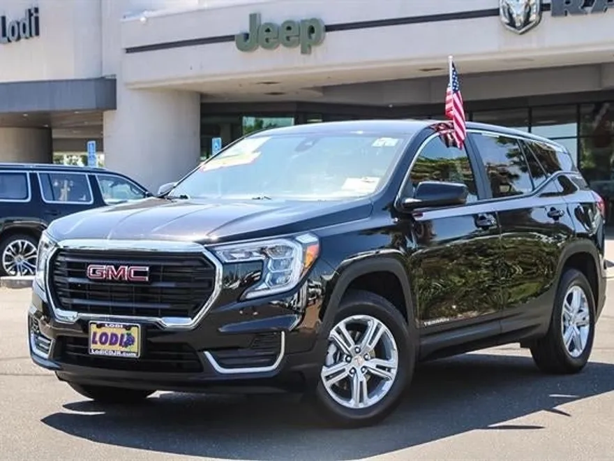 2024 Gmc Terrain SLE photo 1