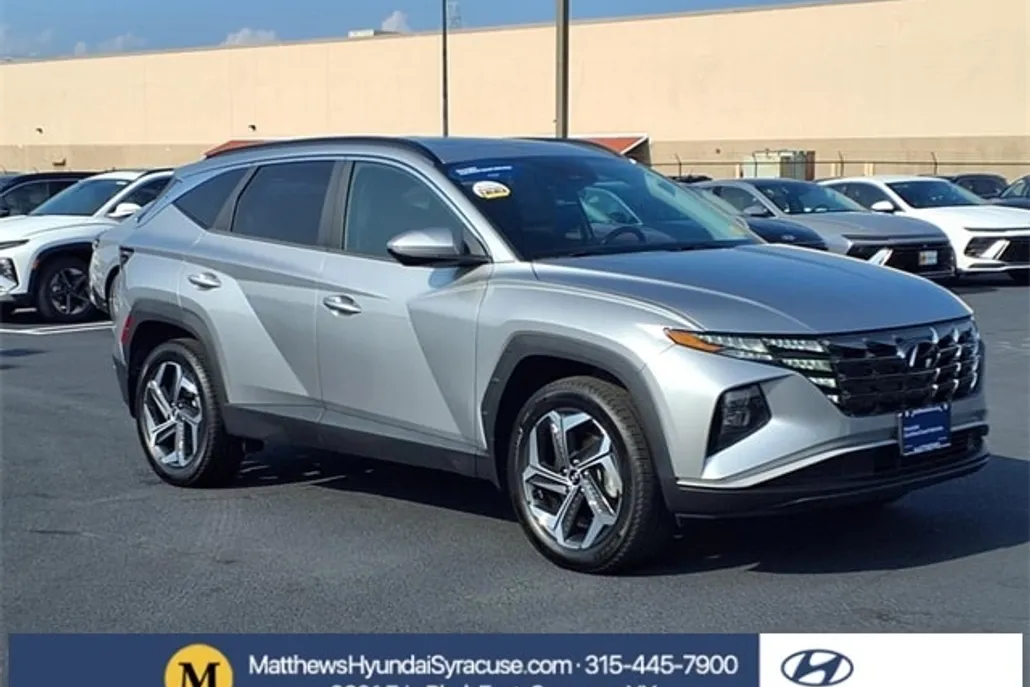 2022 Hyundai Tucson SEL photo 1