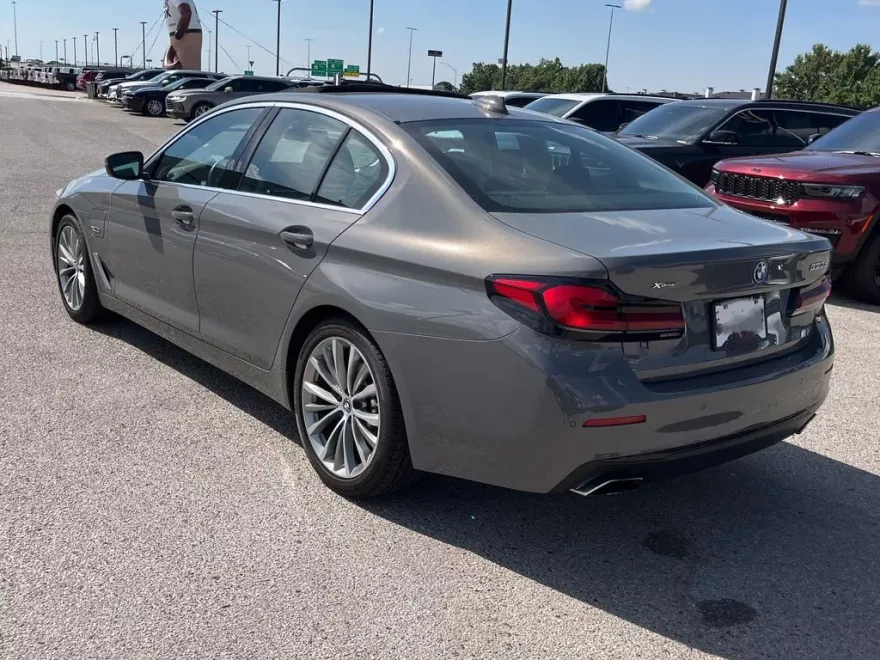 2022 Bmw 530e 530xe photo 1