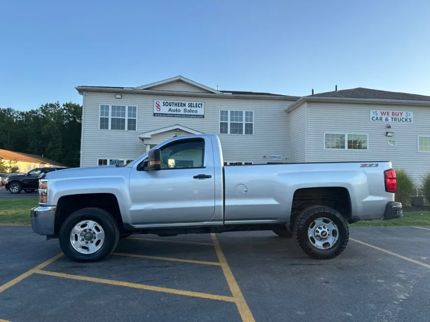 2015 Chevrolet Silverado Work Truck Base photo 1