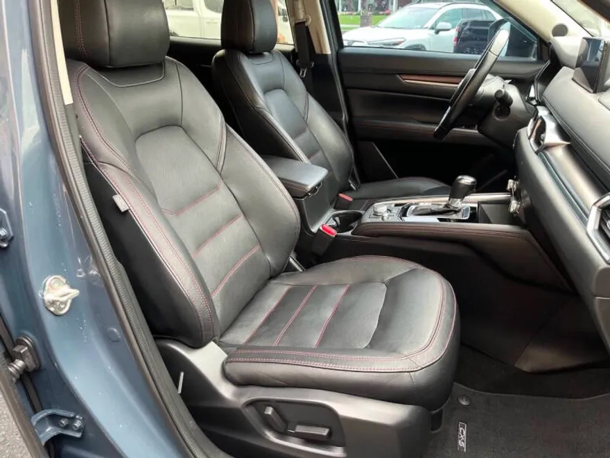 2021 Mazda CX-5 Carbon photo 1