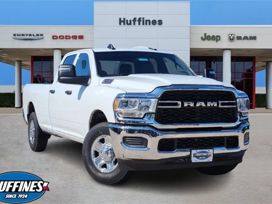2024 Ram 2500 Tradesman photo 1