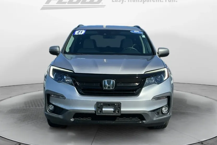 2021 Honda Pilot Special Edition photo 1