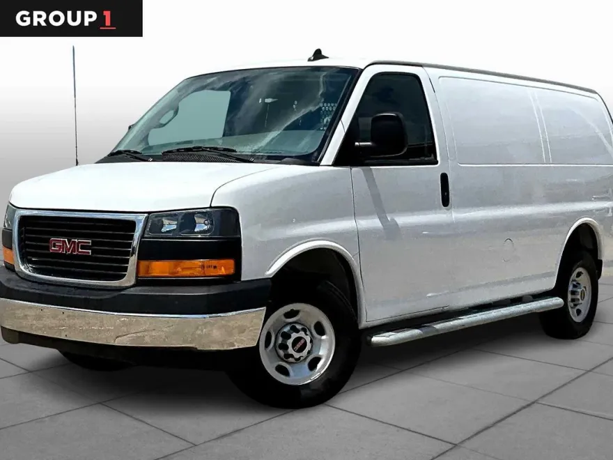2023 Gmc Savana 2500 Cargo photo 1