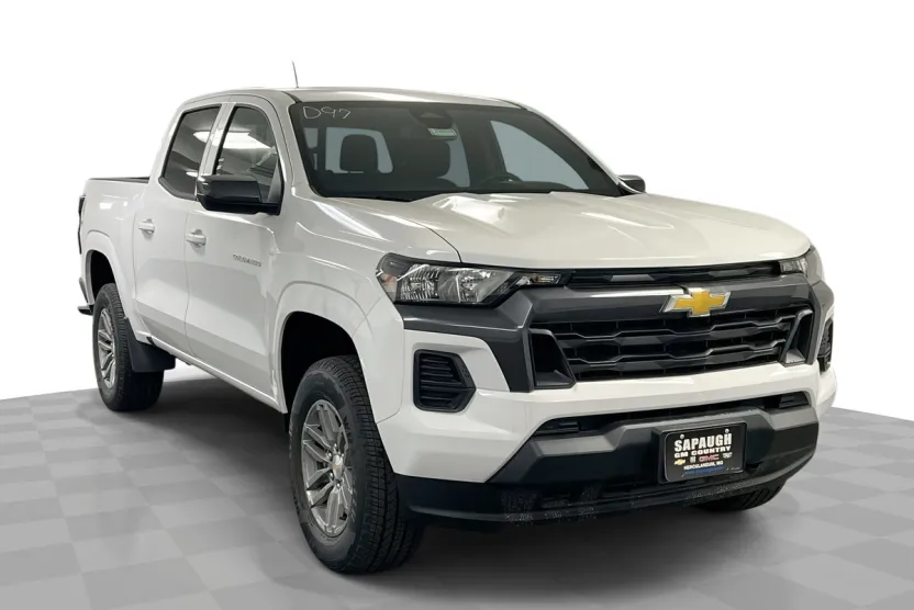 2025 Chevrolet Colorado Work Truck LT photo 1