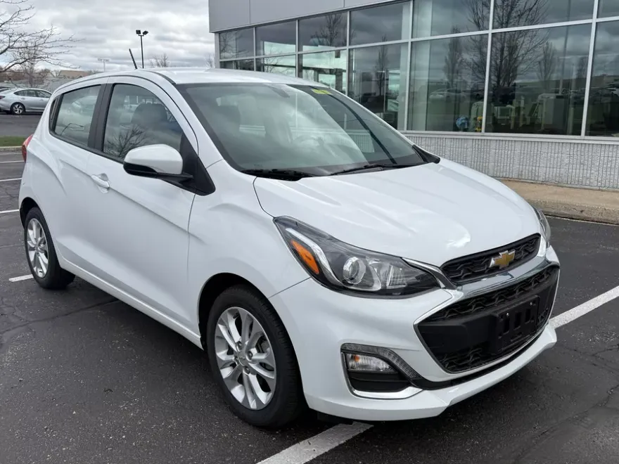 2021 Chevrolet Spark 1LT photo 1