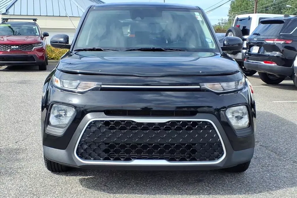 2022 Kia Soul LX S X-Line photo 1