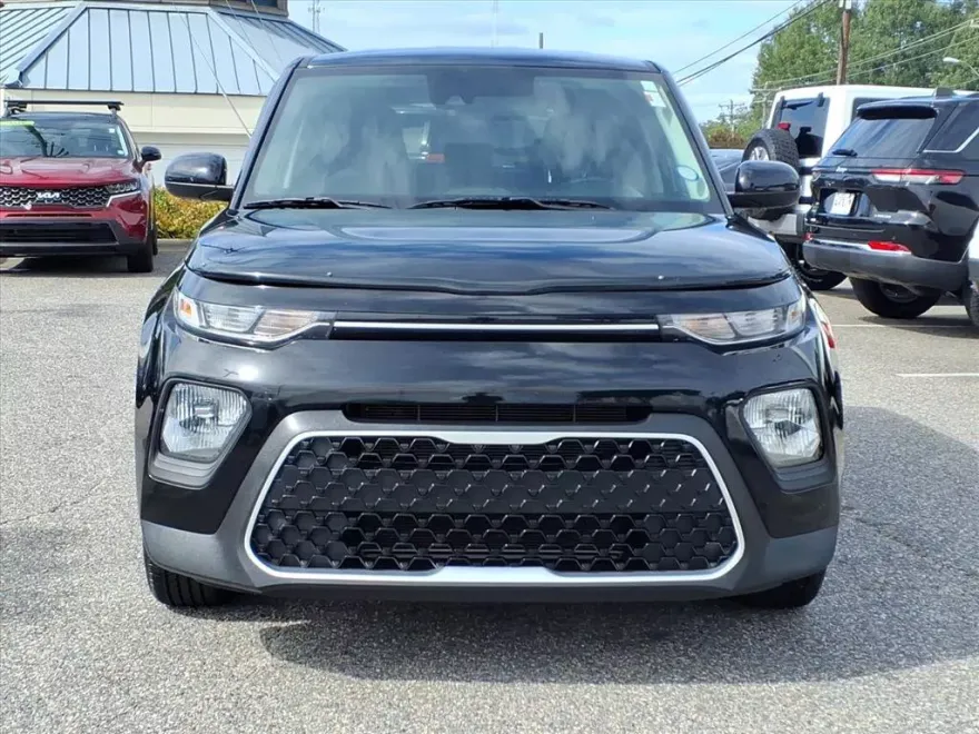 2022 Kia Soul LX S X-Line photo 1