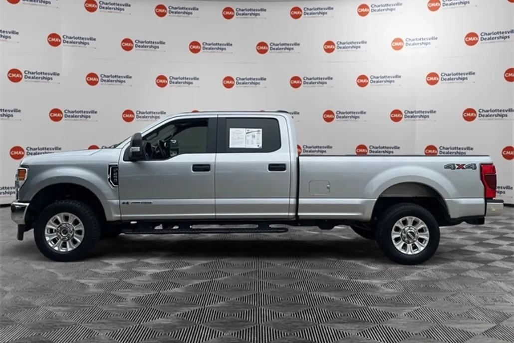 2022 Ford F-250 XLT photo 1