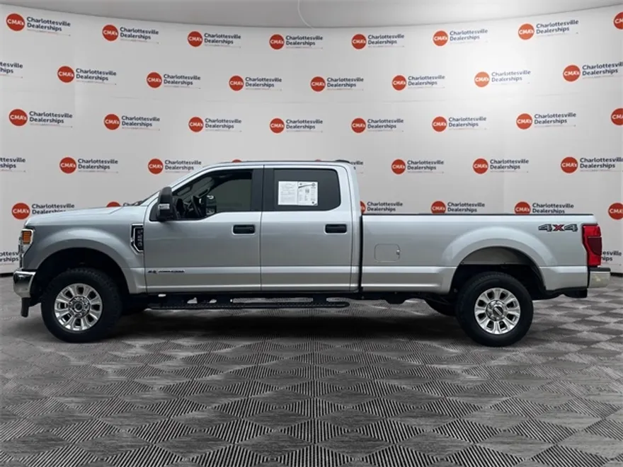 2022 Ford F-250 XLT photo 1