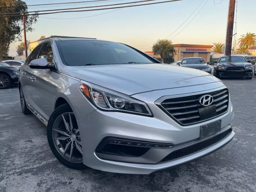 2015 Hyundai Sonata 2.0T Sport photo 1