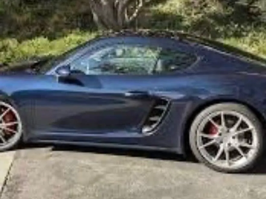 2021 Porsche Cayman S photo 1