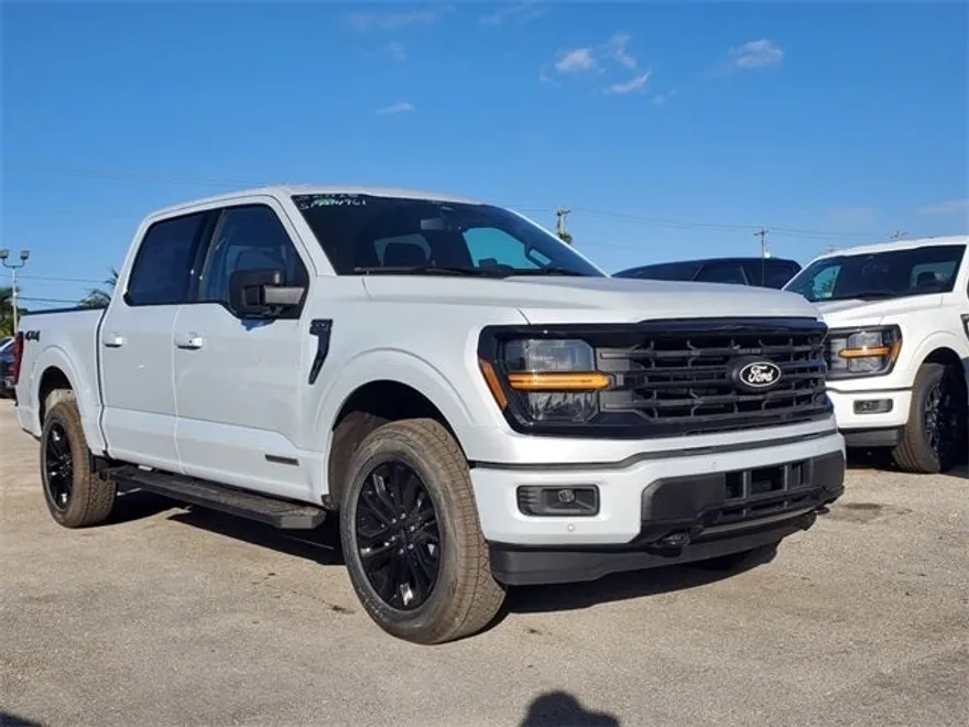 2025 Ford F-150 XLT photo 1