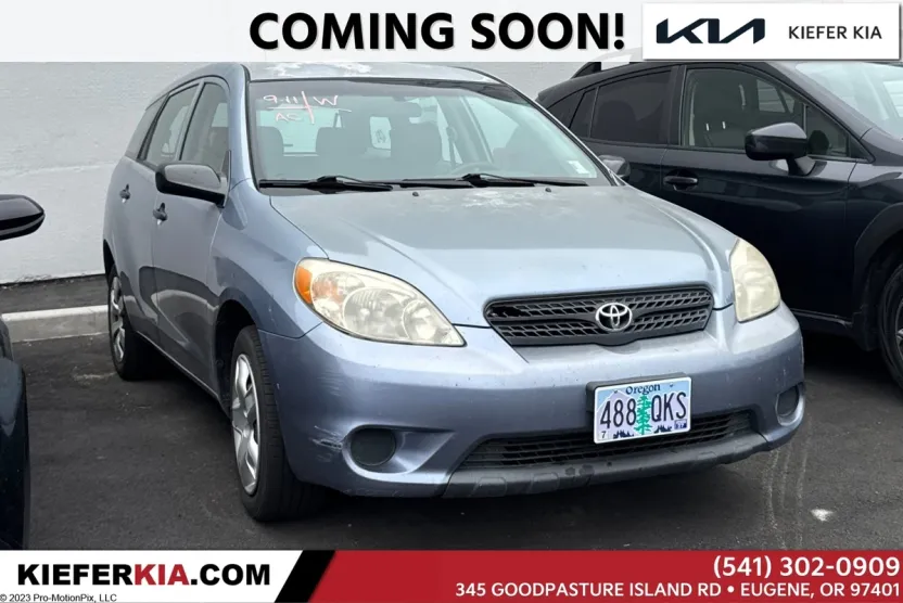 2008 Toyota Corolla Matrix L photo 1