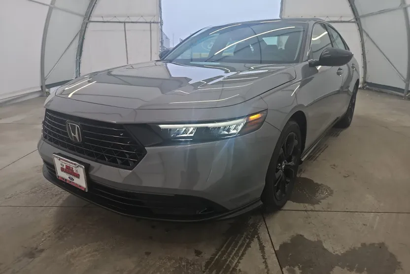 2025 Honda Accord SE photo 1