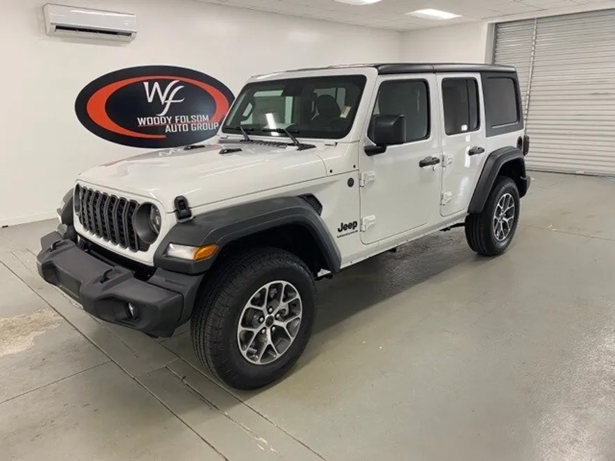 2025 Jeep Wrangler Sport S photo 1