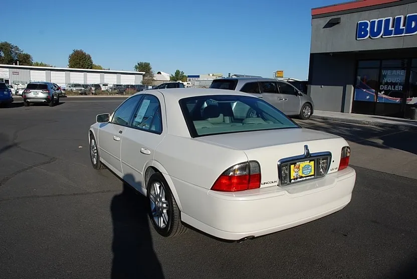 2003 Lincoln LS photo 1