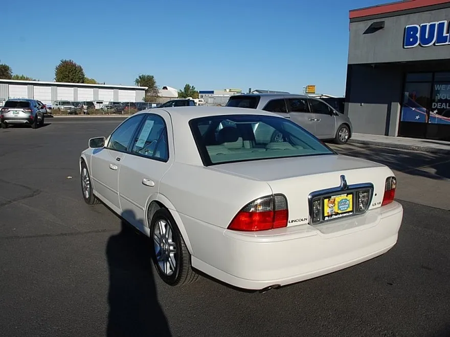 2003 Lincoln LS photo 1
