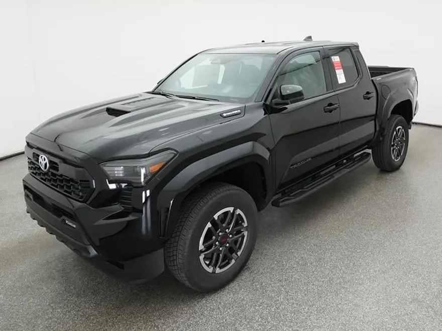 2025 Toyota Tacoma TRD Sport photo 1