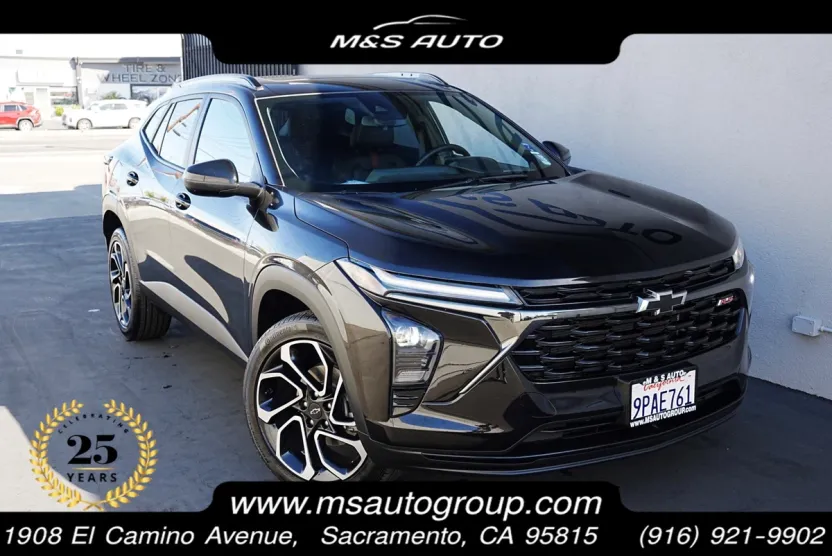 2025 Chevrolet Trax photo 1