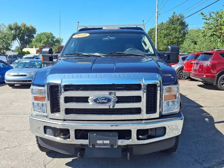 2010 Ford F-350 XLT photo 1