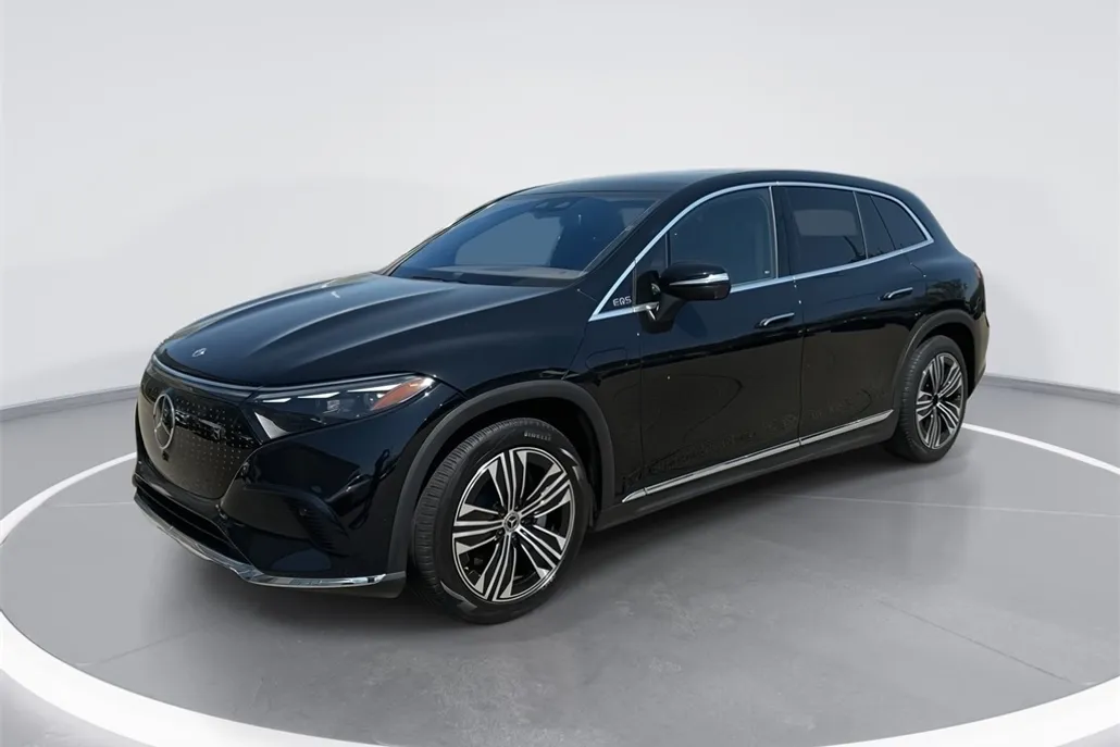 2023 Mercedes Benz EQS SUV 450 4MATIC photo 1